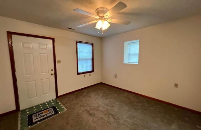 2472-2 John Hall ~ Seabrook ~ Electric  Water Included