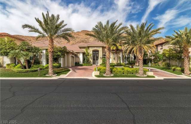 2733 Red Arrow Drive