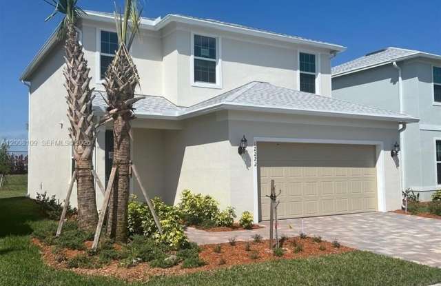 12222 SW Myrtle Oak Dr