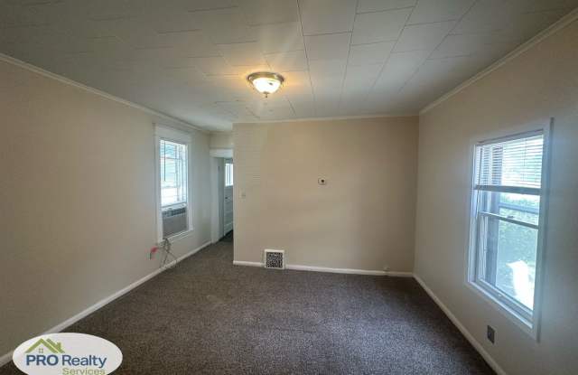 Photo of 2 Bedroom Home with an Office/Den Space