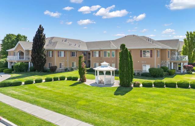 Charming 55+ Condo with Indoor Pool & Mountain Views in American Fork