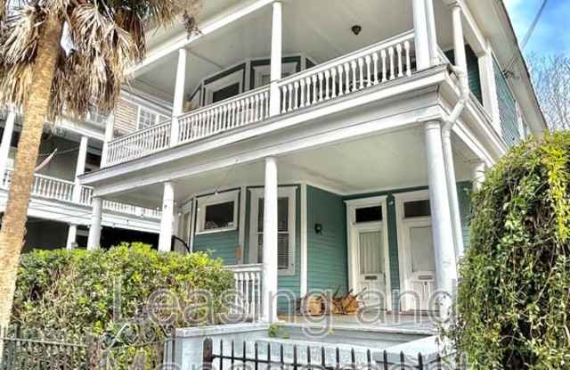 64 Pitt Street