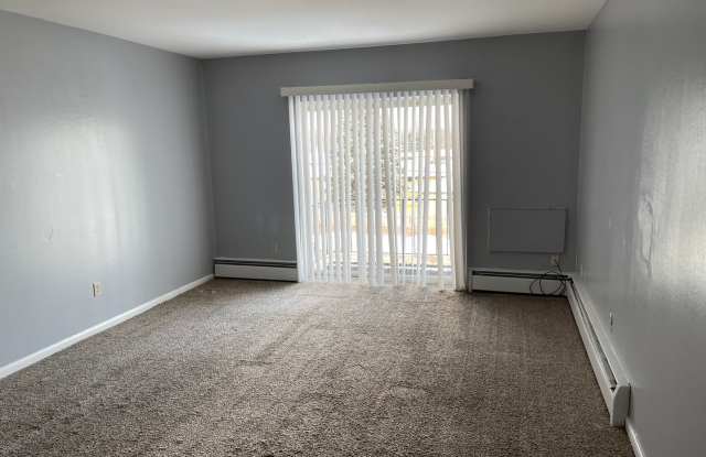 Photo of 1610 Woodman Drive