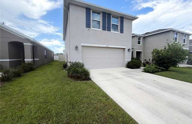 12153 WHITE CYPRESS Place