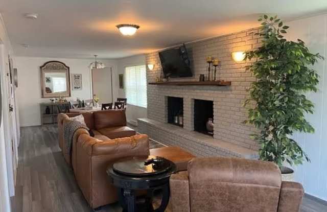 Photo of 1205 North Park Avenue