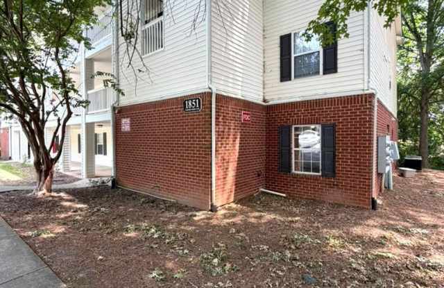 1851 Trailwood Heights Lane