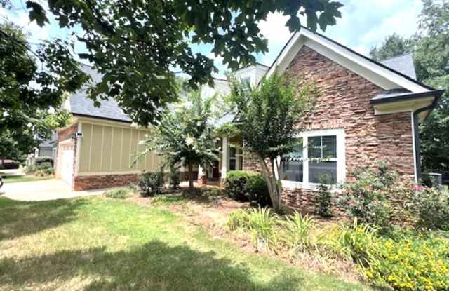 Photo of 4 Bedroom 2 Bath House in Oconee!
