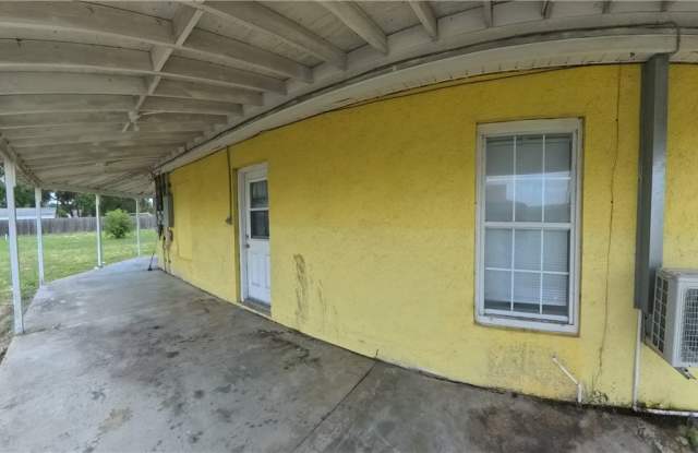 219 7th Street S unit: A