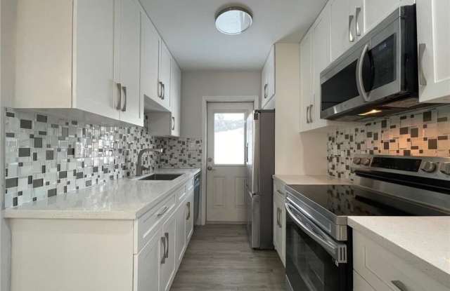 Photo of 1904 SW 11th Ct