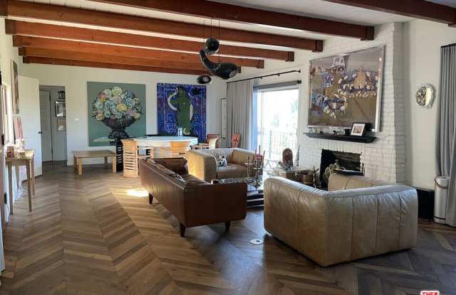 4624 College View Ave