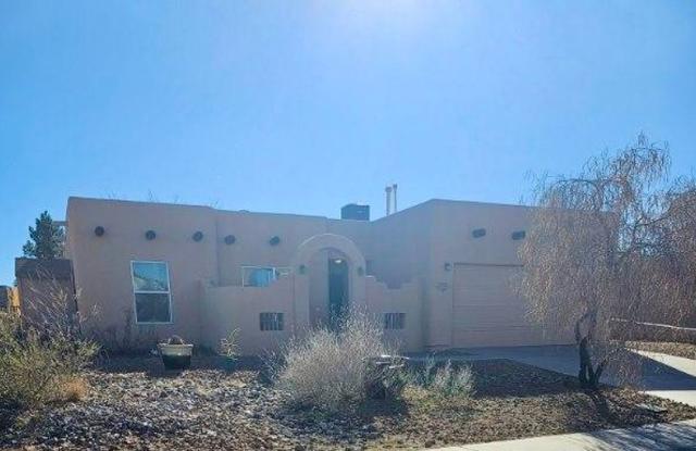 2992 Escenico Ct- 3BR/2BA Southwestern Oasis in a great location! - 2992 Escenico Court, Las Cruces, NM 88012