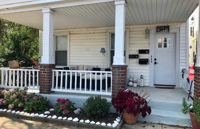64 Heck Avenue