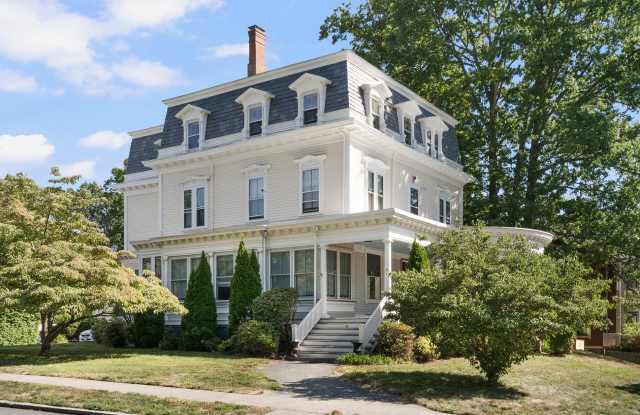 41 Arlington Avenue