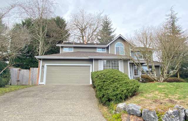 Beautiful 4BR Home in Hillshire Terrace