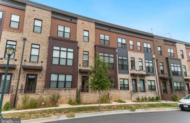 Photo of 3533 BELLFLOWER LN