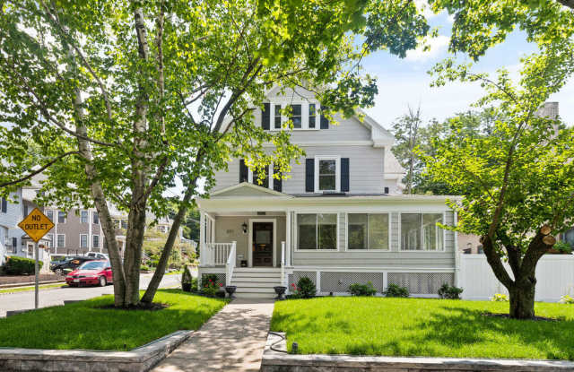 Photo of 271 Washington Street