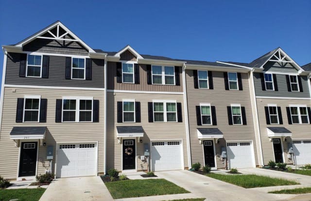 285 SAGE - 285 Sage Cir, Frederick County, VA 22603