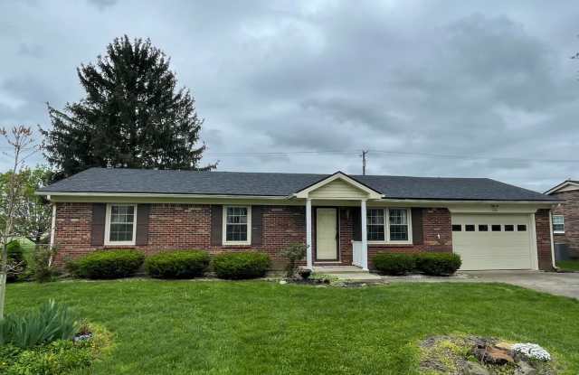 3 bedroom 2 bath house - 508 Mallard Park, Woodford County, KY 40383