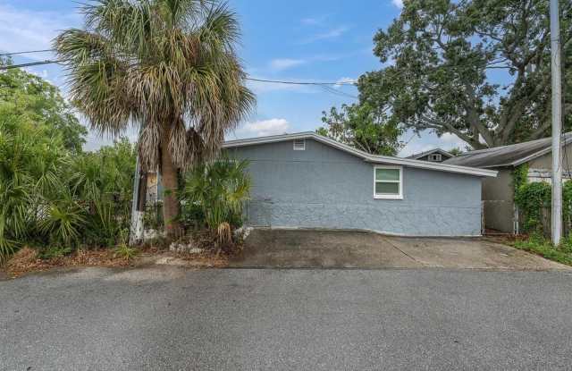 Photo of 423 N RING AVENUE