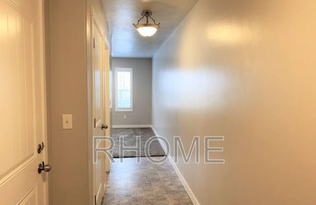 14257 S. Sidehill Lane