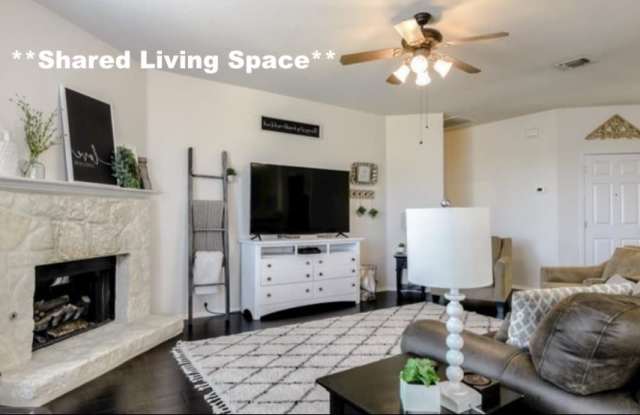 Photo of 2298 Broadway