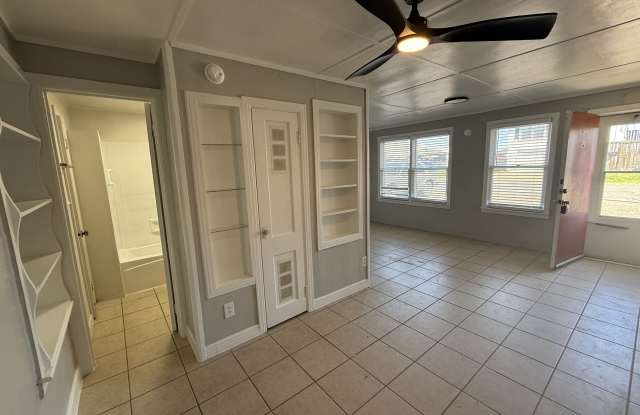 Photo of 111 Houston Street