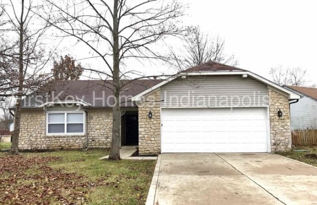 7309 Cobblestone West Drive - 7309 Cobblestone Wdr, Lawrence, IN 46236