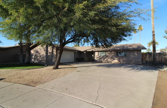 130 E FREMONT DRIVE - 130 East Fremont Drive, Tempe, AZ 85282