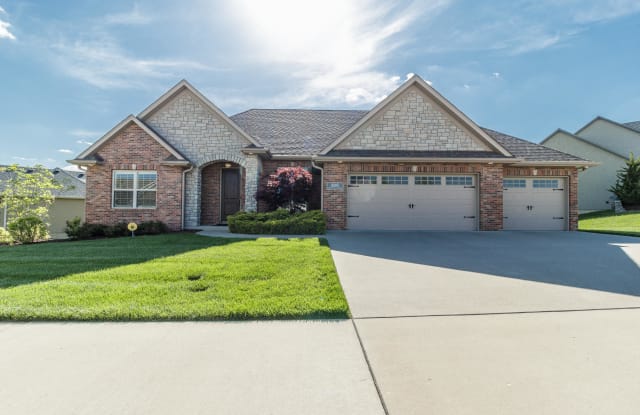 4305 SILVER VALLEY DR - 4305 Silver Valley Drive, Columbia, MO 65203