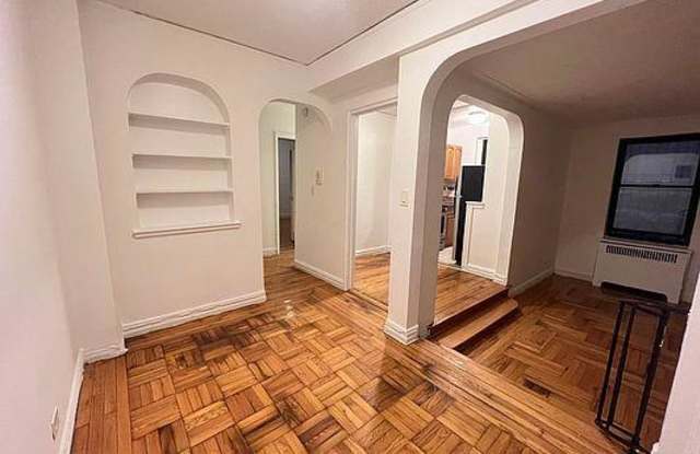 Photo of 2700 GRANDCONCOURSE