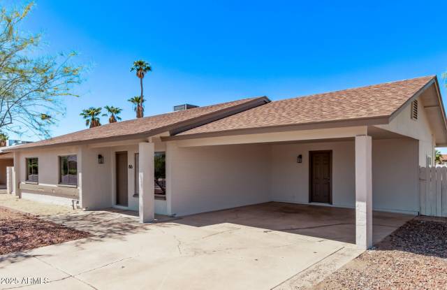 816 E SAGUARO Street