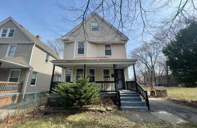 927 East 146th Street - 927 East 146th Street, Cleveland, OH 44110