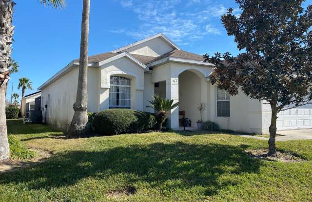 Beautiful 3/2 Pool Home in Hampton Lakes