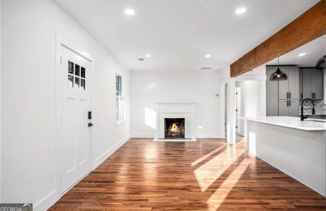 Photo of 1679 Browning
