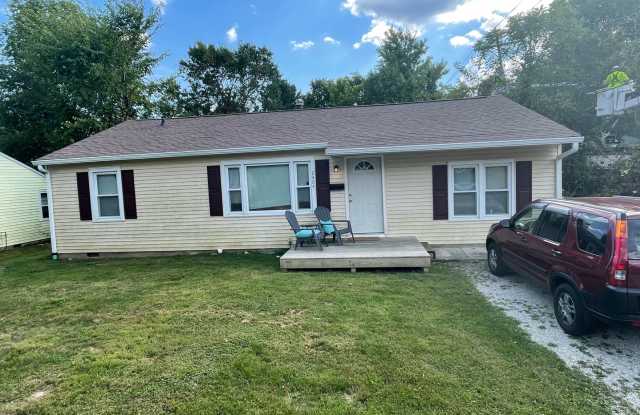 Photo of 2404 E 8th - 4Bed/2Bath with Large Yard and New Remodeled!