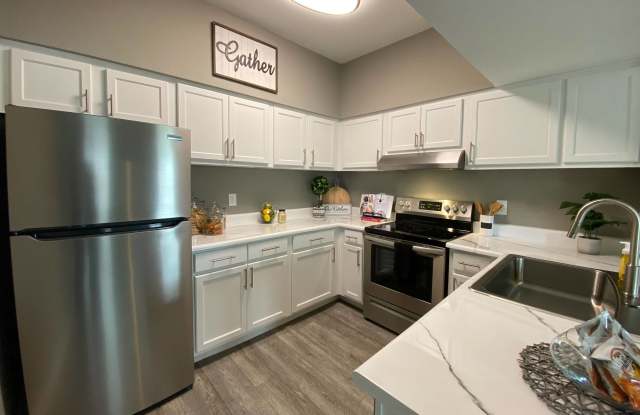 Photo of Harbin Pointe Apartment Homes