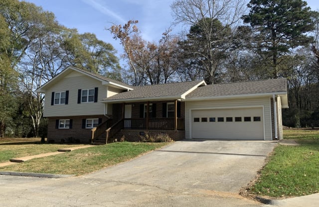 3085 Speicher Cir - 3085 Speicher Cir, Chattanooga, TN 37343