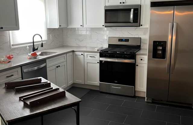 822 9th Street