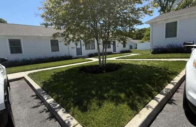 325 Montauk Highway