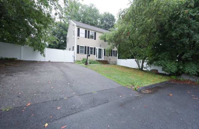 55 Glenrose Av