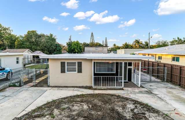 611 NE 34th Street