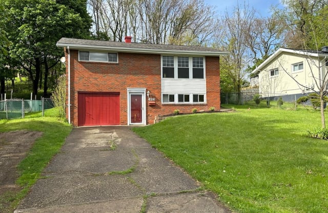 426 Valley View Drive - 426 Valleyview Drive, Monroeville, PA 15146