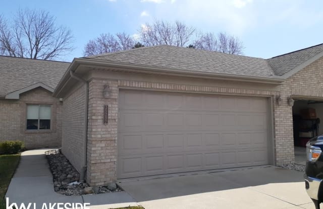 35292 Silver Maple - 35292 Silver Maple Drive, Macomb County, MI 48035