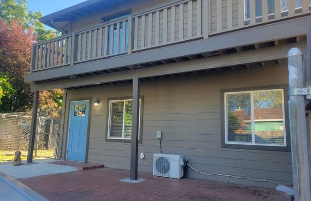 Now soon! 3 Bed/2 Bath Close to Downtown Lodi