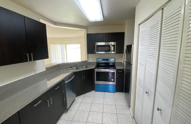 3417 NW 44 ST #104 - 3417 NW 44 St, Oakland Park, FL 33309