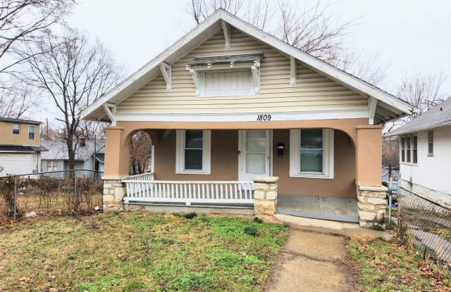 1809 Cypress Ave - 1809 Cypress Avenue, Kansas City, MO 64127