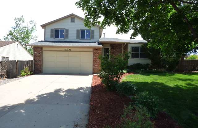 $0 DEPOSIT OPTION.  TRI-LEVEL HOME IN SE AURORA