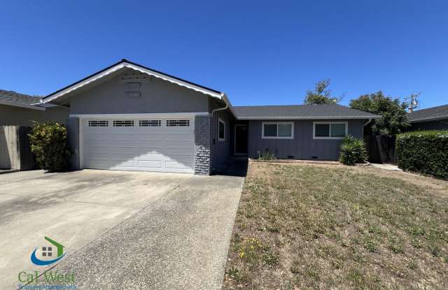 $5,295 - Sunnyvale Remodeled 3 Bedroom 2 Bath Single Story Home near Apple Campus!