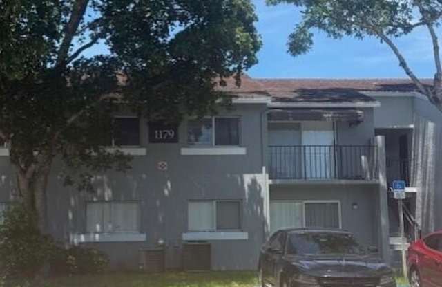 1179 N Benoist Farms Road