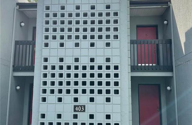 403 NW 39TH ROAD